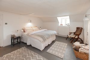 Bedroom- click for photo gallery